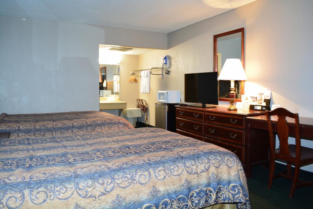 Red Carpet Inn And Suites 斯克兰顿 外观 照片